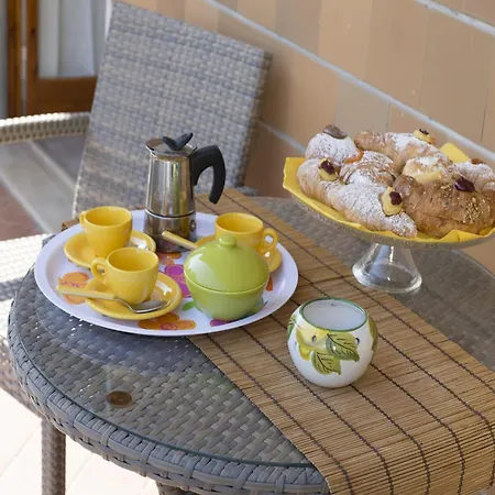 2 Bedroom Apartment In Sorrento Sorrento
