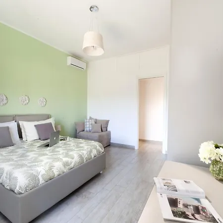 2 Bedroom In Διαμέρισμα *